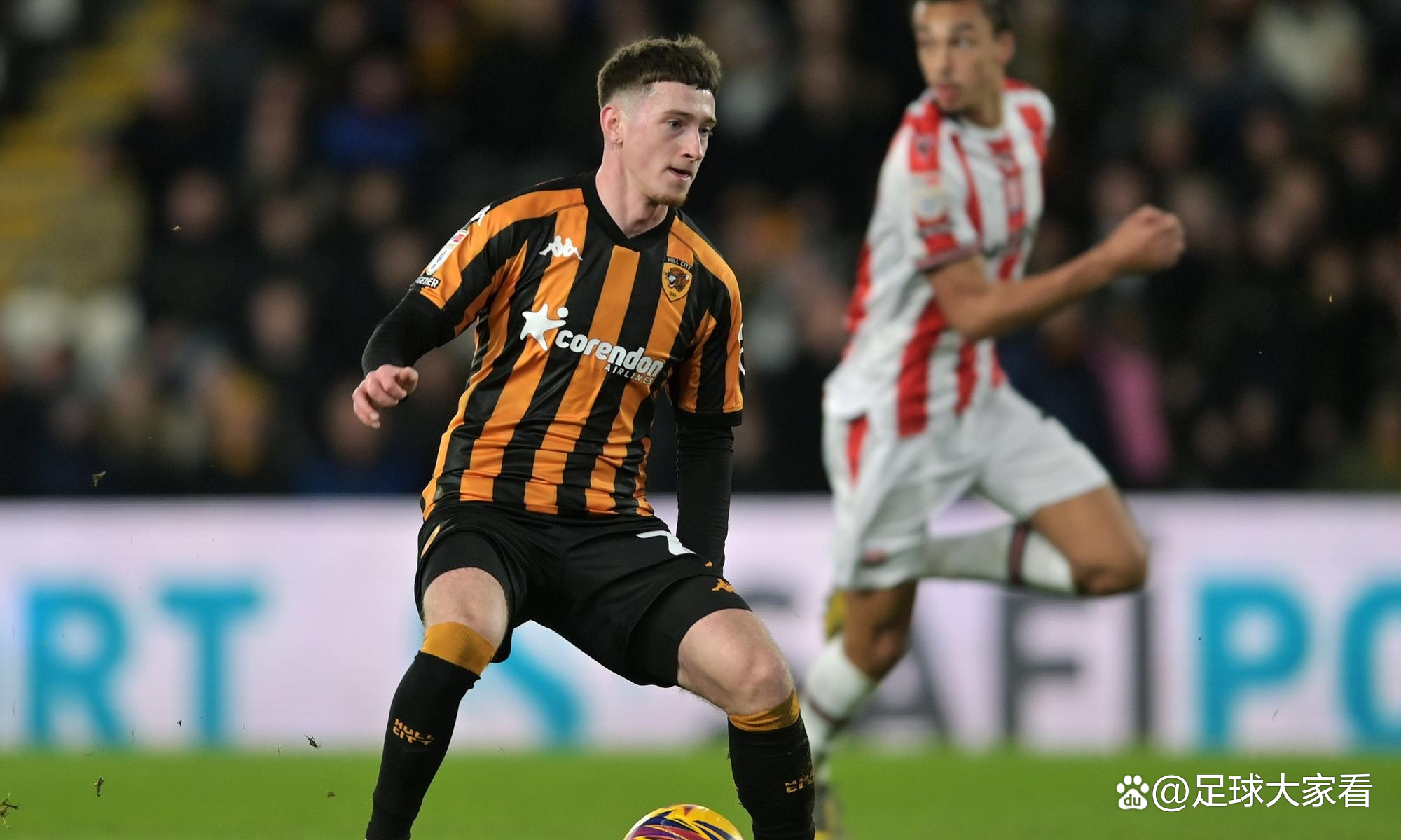 包含利兹联后防线人员调整仍坚决防守的词条