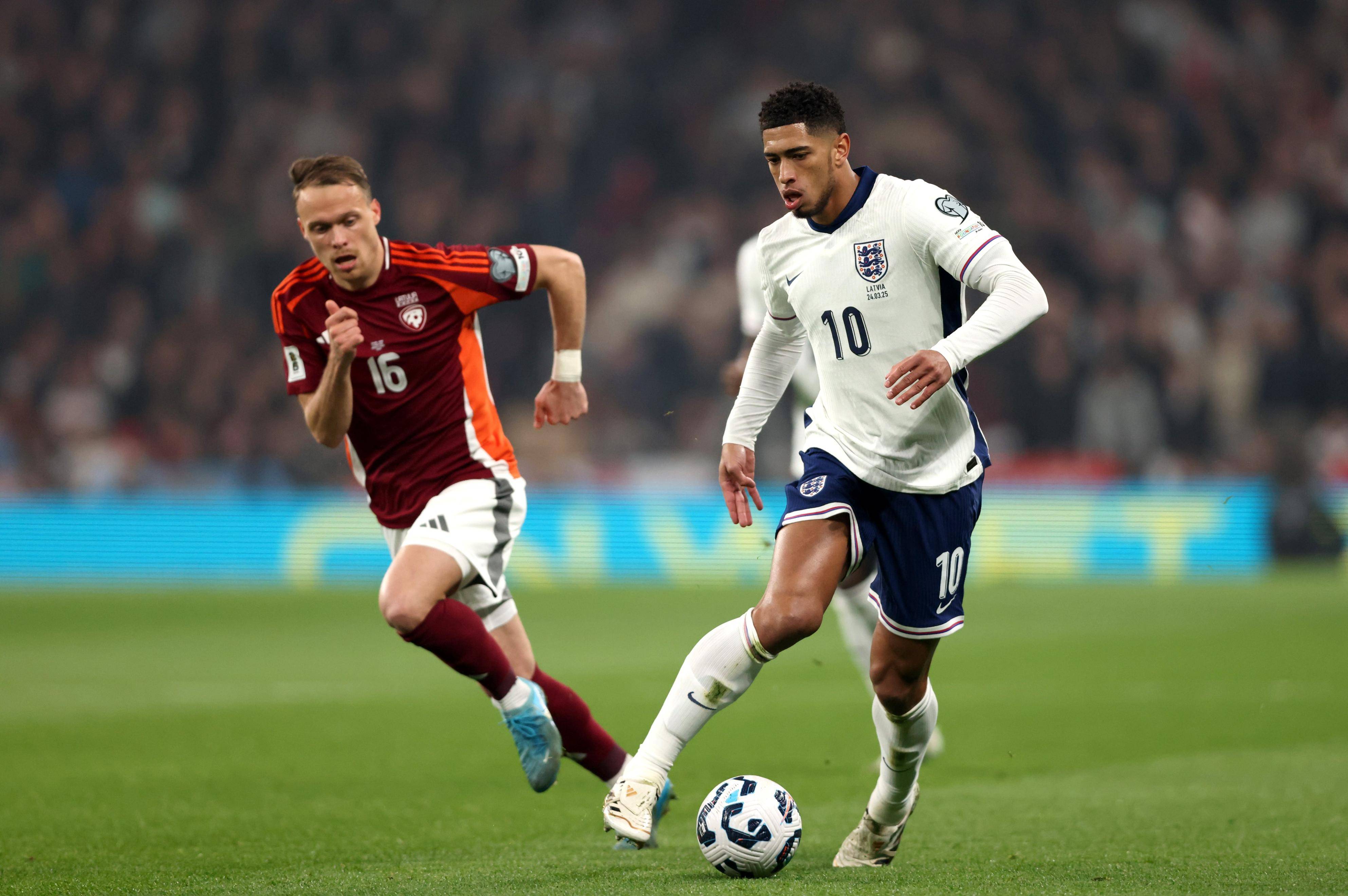 英格兰队豪取四连胜，欧锦赛预选赛壮举彰显实力的简单介绍