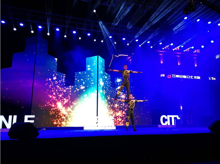 爱游戏官网入口-欧洲足球盛事精彩不断引发观众期待