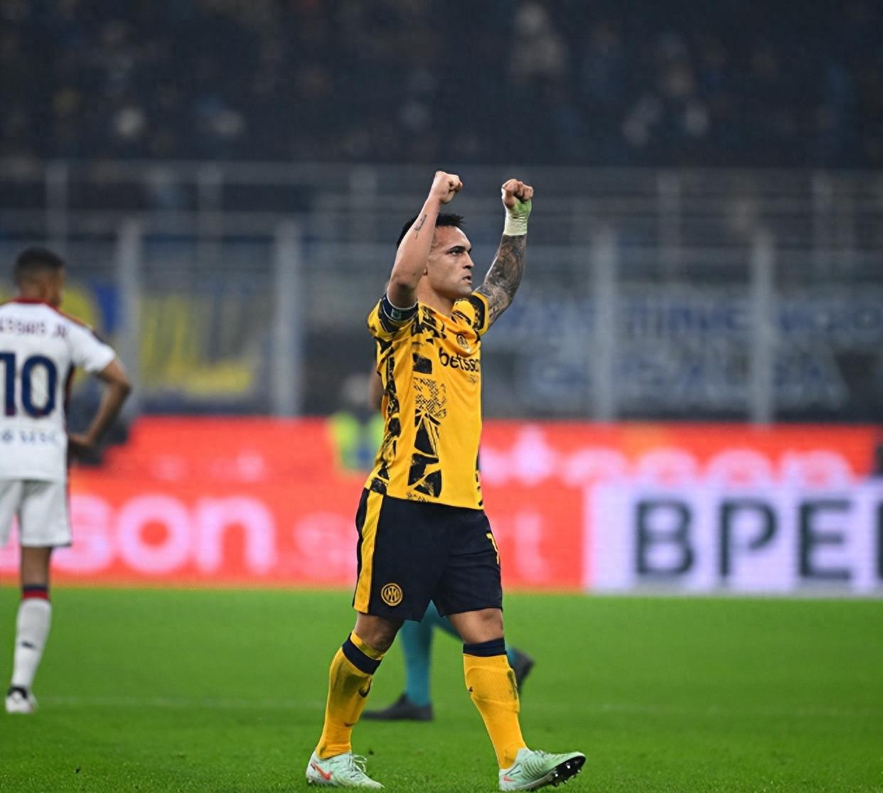 爱游戏网页版-包含热那亚胜国米，豪取榜首宝座的词条