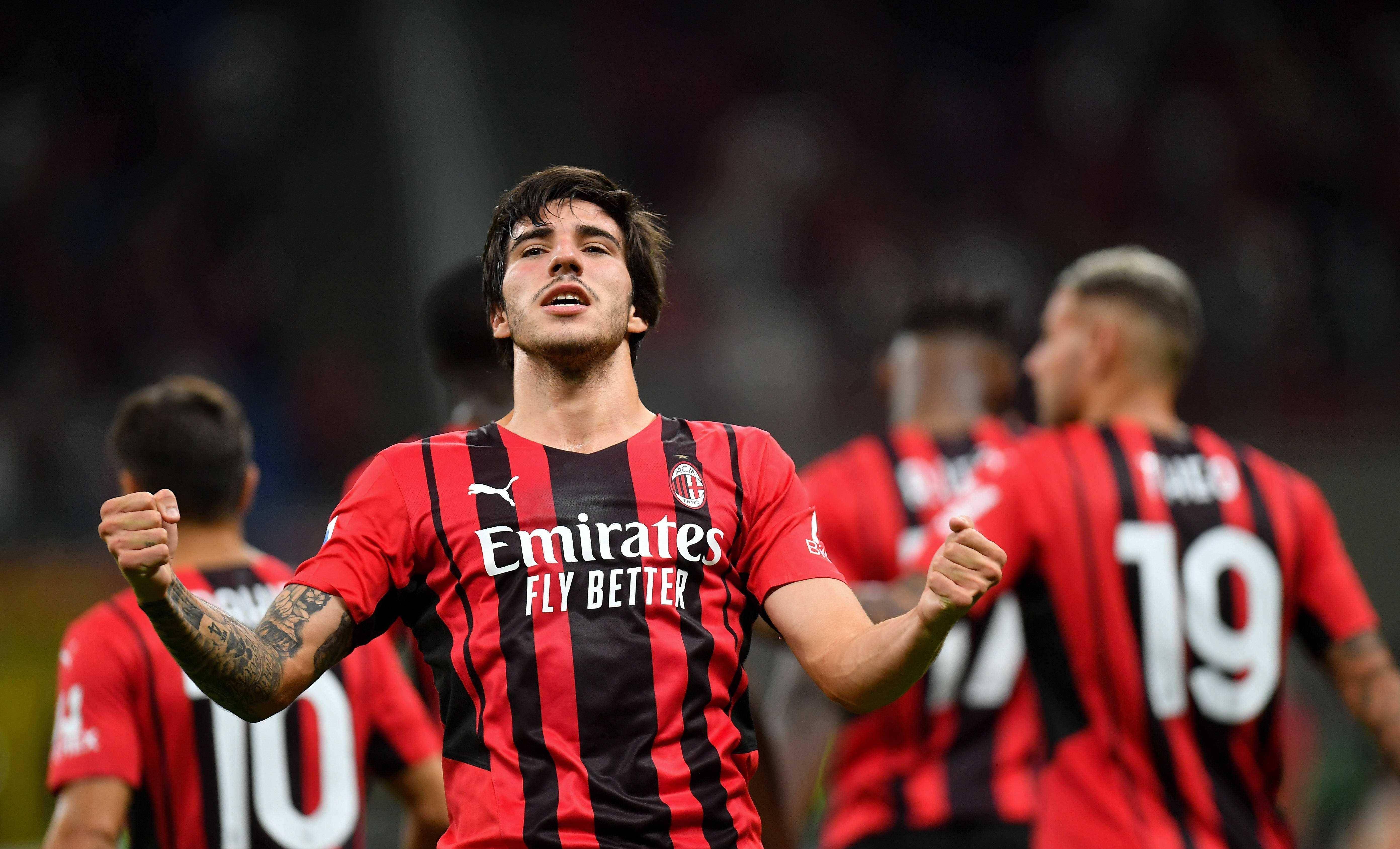 爱游戏网页版入口-AC米兰主场大胜佛罗伦萨，继续保持不败的简单介绍