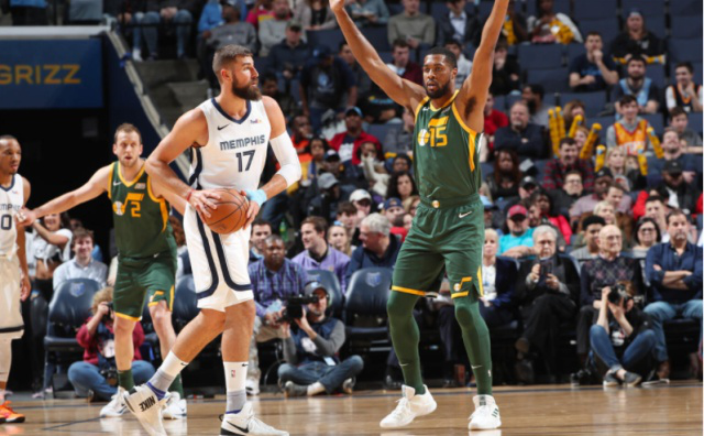 包含爵士双塔强势崛起,给对手带来压力的词条 包含爵士双塔强势崛起,给对手带来压力的词条