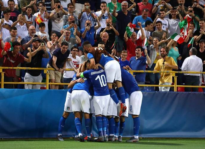 爱游戏在线登录-包含意大利赛场异常火爆，球队实力悬殊的词条