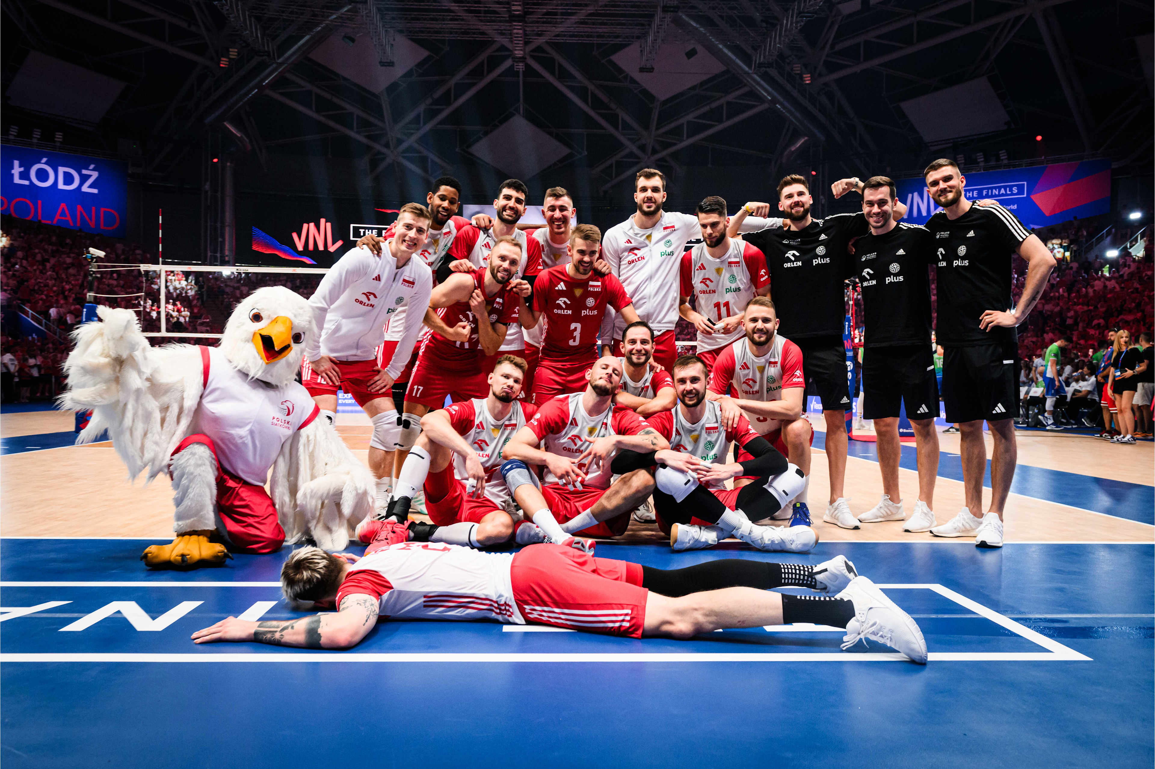 斯洛文尼亚队在国际比赛中一鼓作气的简单介绍