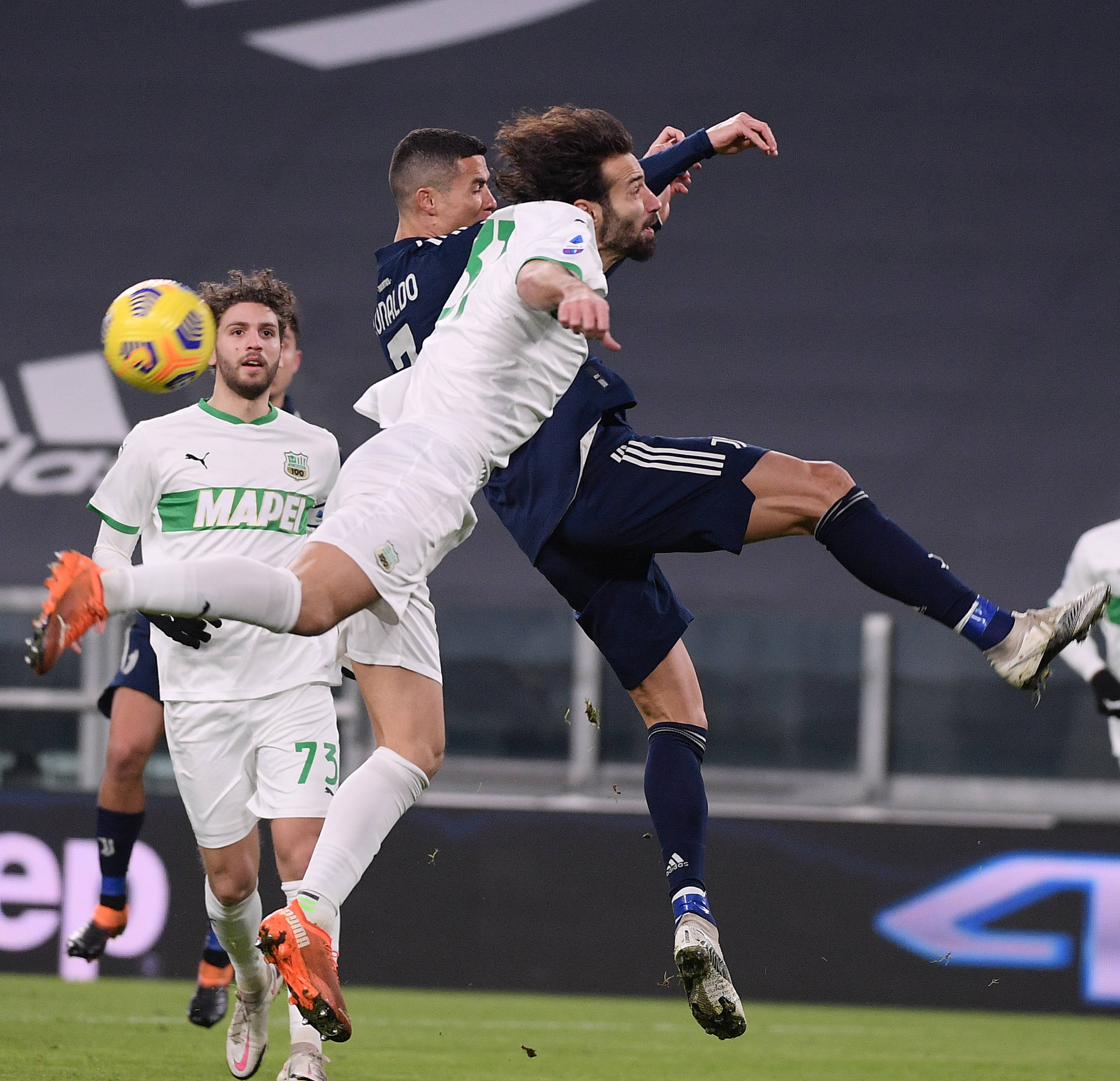 萨索洛主场击败对手,联赛表现出色 萨索洛主场击败对手,联赛表现出色