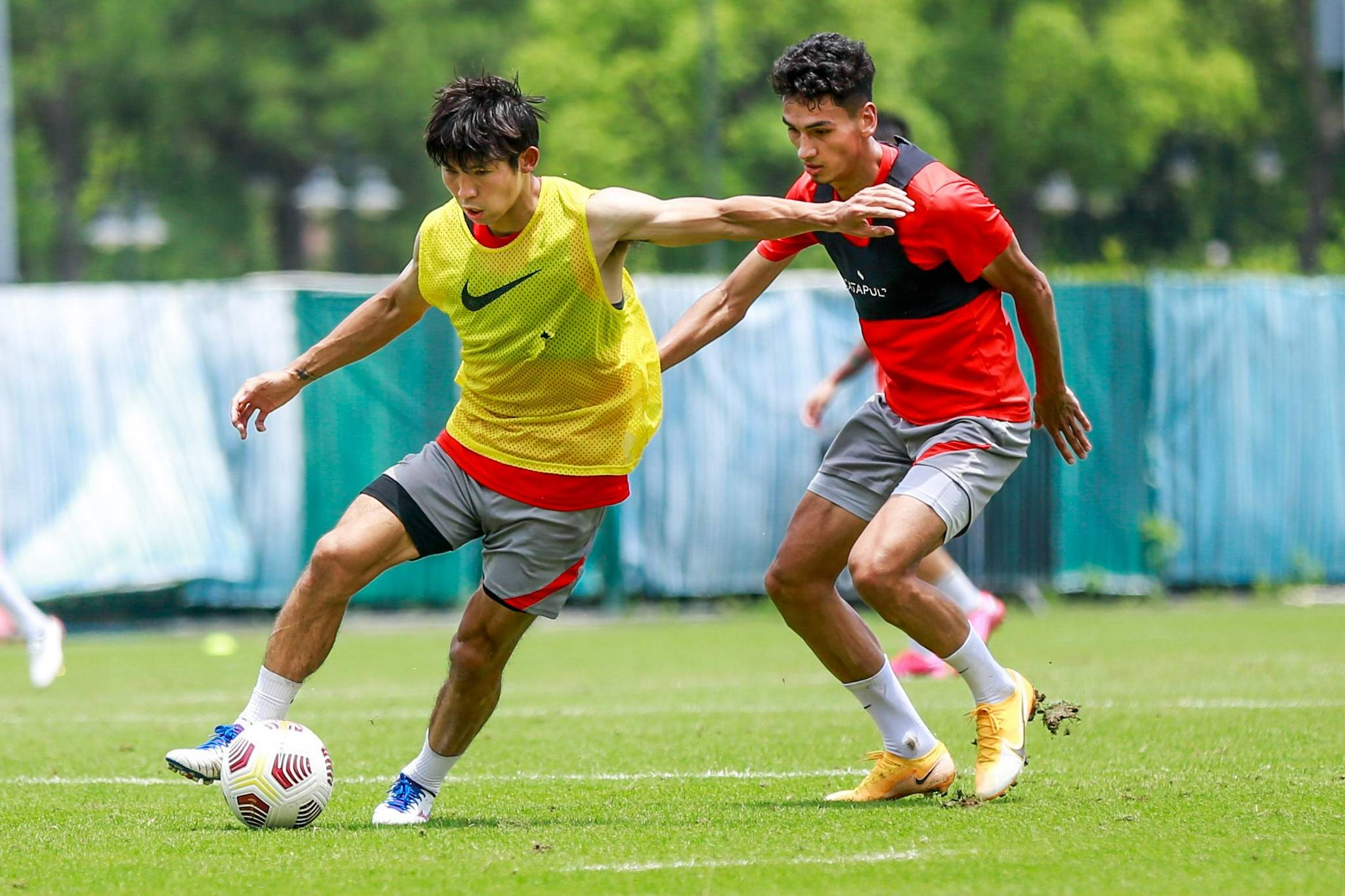 包含摩拳擦掌:横滨水手和山东鲁能的对决的词条 包含摩拳擦掌:横滨水手和山东鲁能的对决的词条