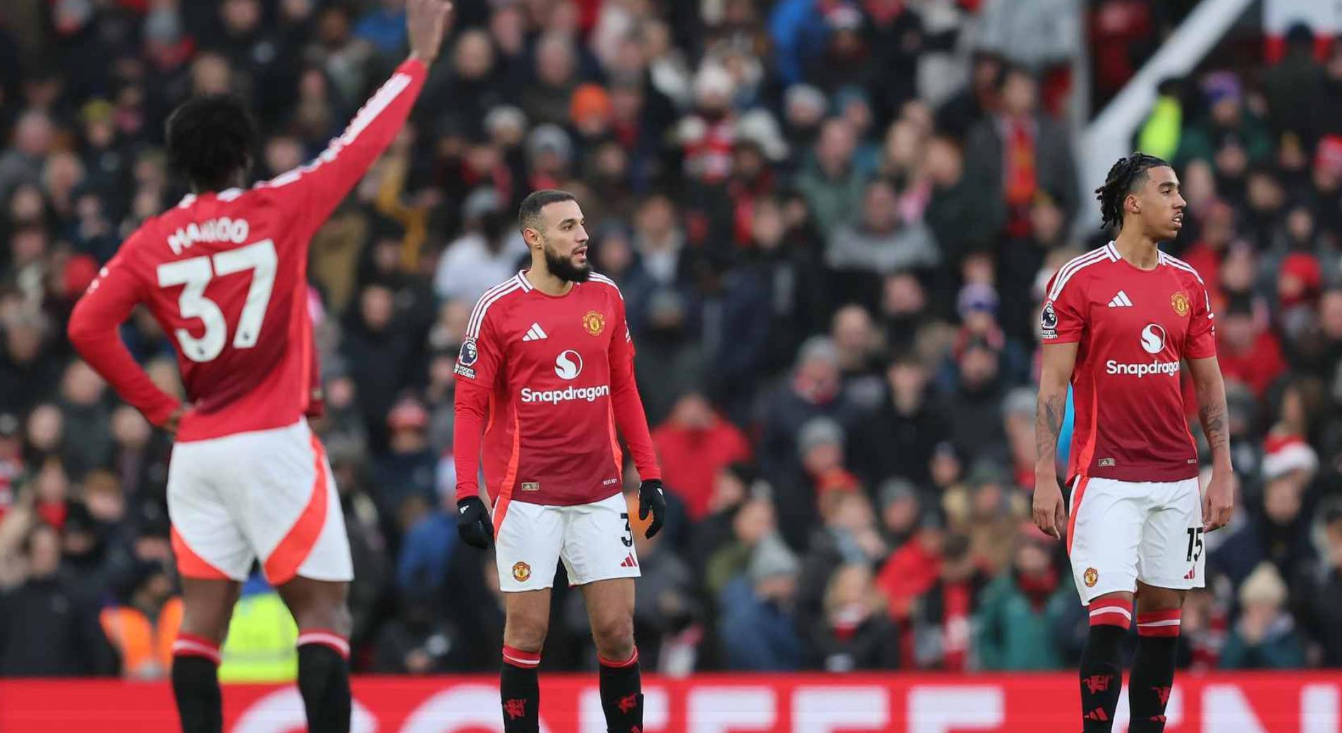 爱游戏官方入口-利物浦核心伤退，球队备战受挫的简单介绍